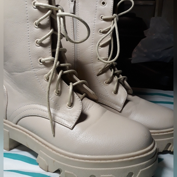 Tan combat boot - Picture 5 of 5